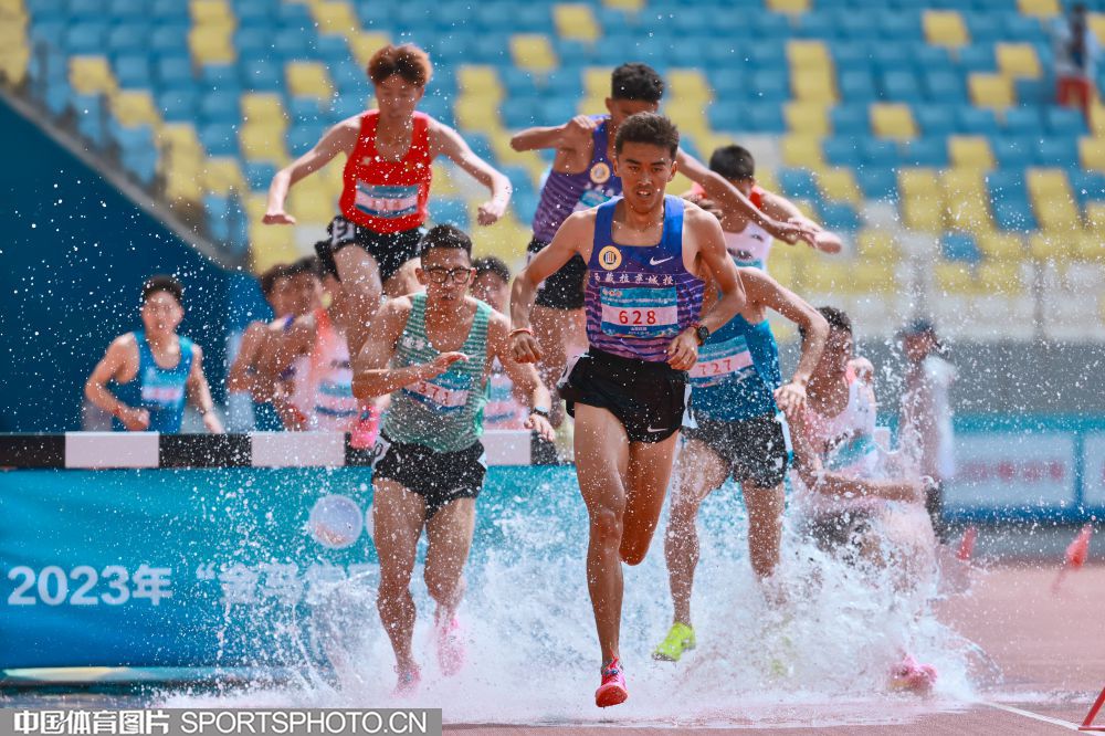 個轉會窗中 個轉會窗中